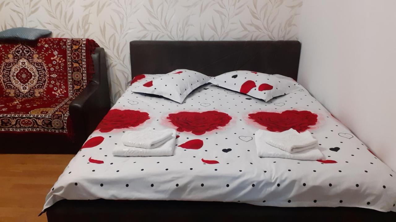 Garsoniera George Apartment Tirgu Ocna Luaran gambar