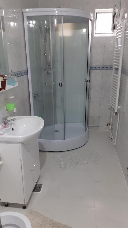 Garsoniera George Apartment Tirgu Ocna Luaran gambar